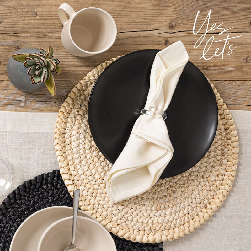 Over&back Natural Round Woven Placemats - Set of 4