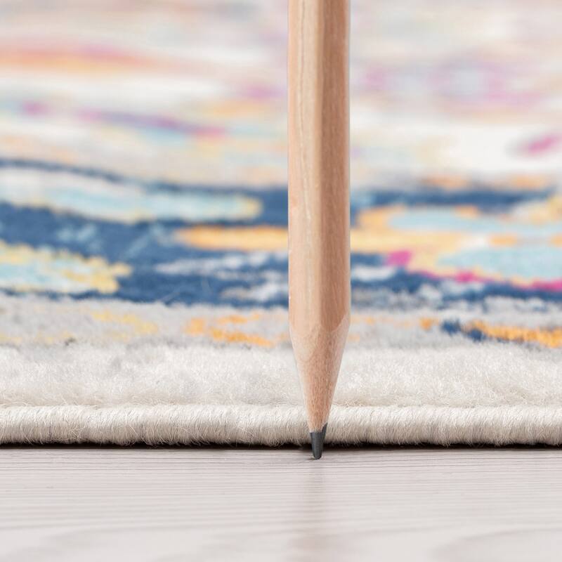 Dynah Bohemian & Eclectic Oriental Indoor Area Rug