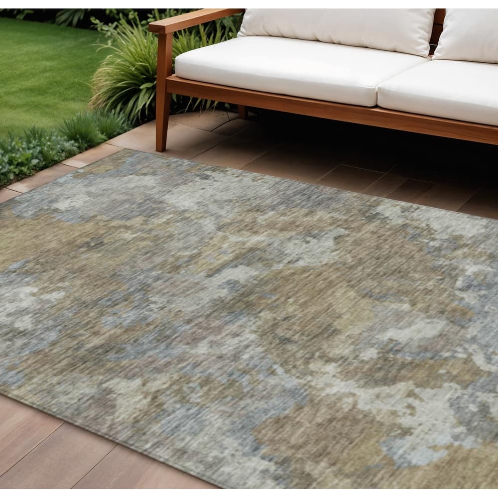 HomeRoots Abstract Transitional Rectangle Outdoor Rug