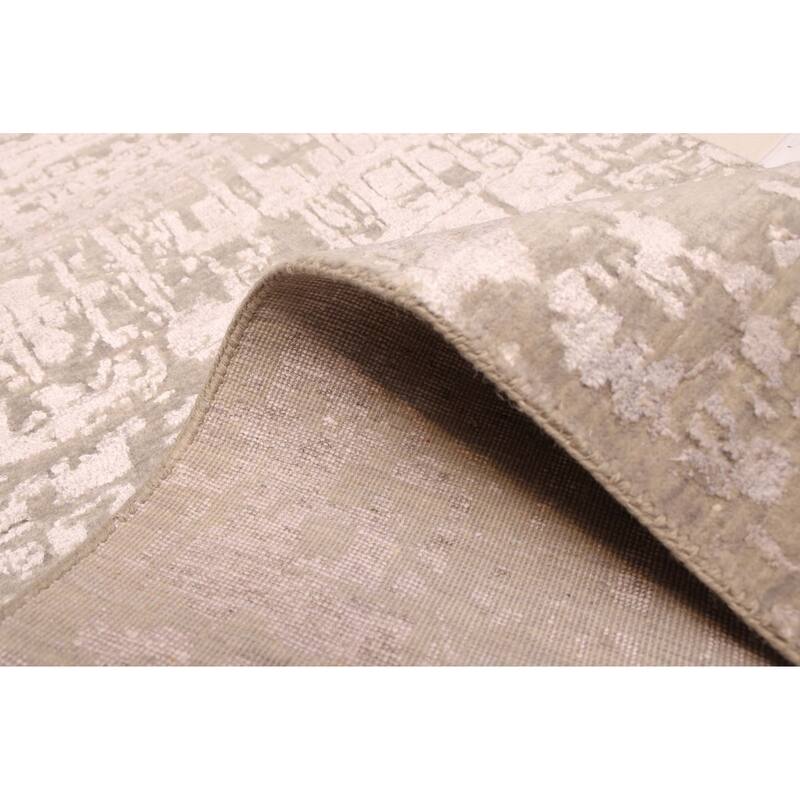 ECARPETGALLERY Hand-knotted Legacy Grey Silk, Wool Rug - 2'7 x 9'11