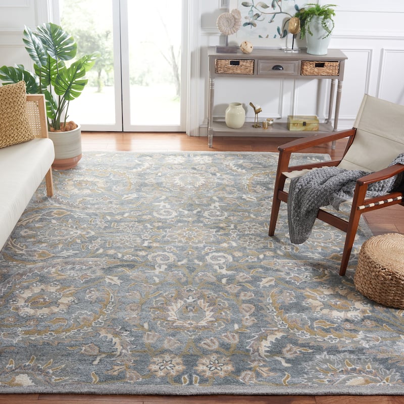 SAFAVIEH Handmade Bella Faith Modern Floral Wool Rug