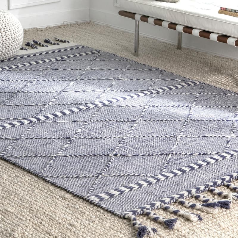 Nuloom Cotton Handmade Casual Liam High Low Trellis Braided Fringe Area Rug - 5' x 8' - Blue