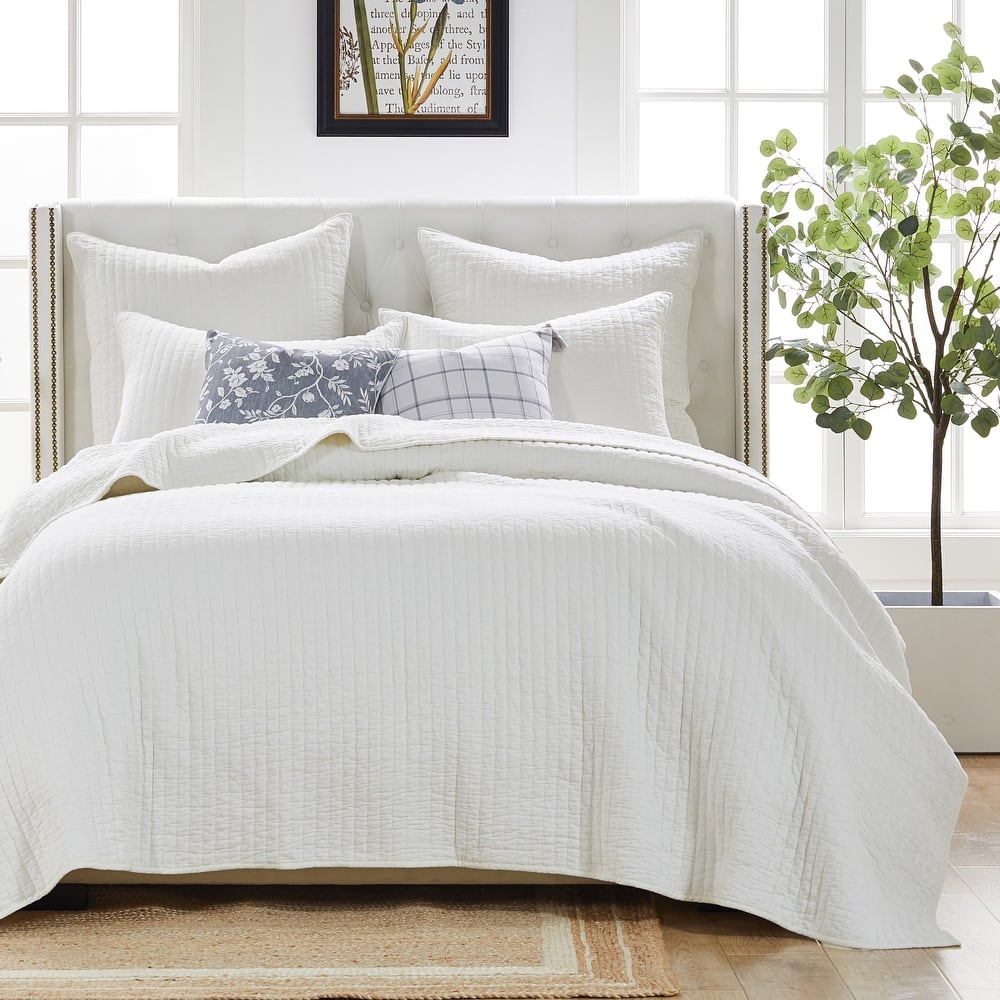 Greenland Home Textured Fashion Finely Stitched Quilted Coverlet Set