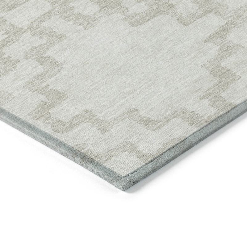 Machine Washable Indoor/ Outdoor Chantille Geo Trellis Rug
