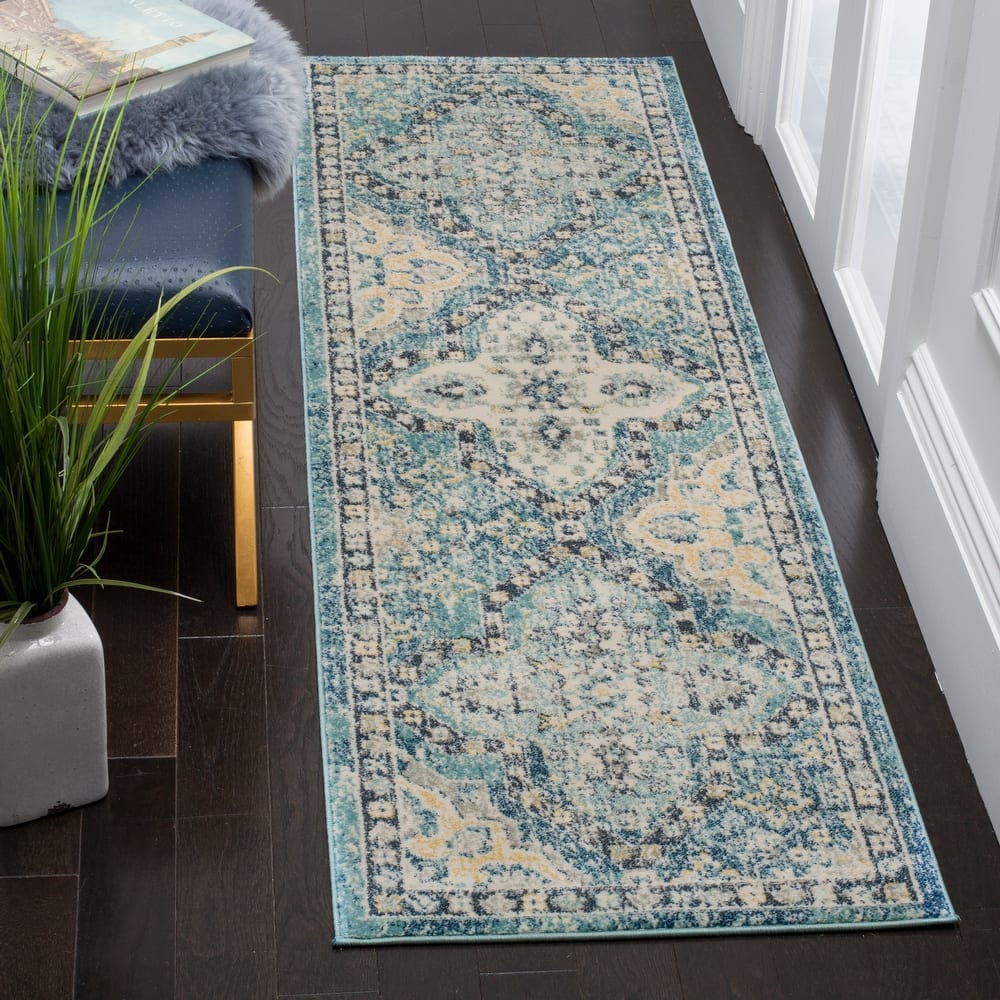 SAFAVIEH Evoke Roumpini Distressed Vintage Boho Rug