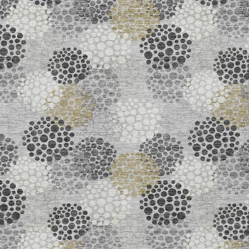 HomeRoots Polka Dot Transitional Rectangle Outdoor Rug