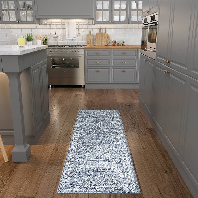 Mayson Traditional Oriental Indoor Area Rug