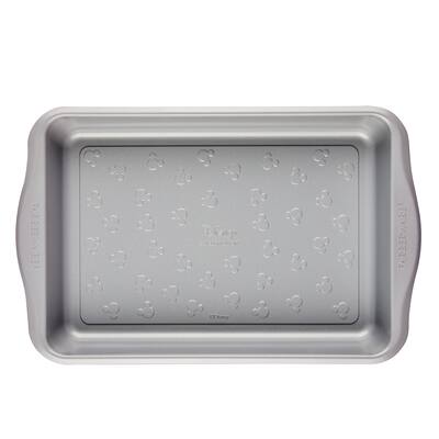 Farberware Disney Bake with Mickey Mouse Nonstick Cake Pan, 9 Inch by 13 Inch, Red
