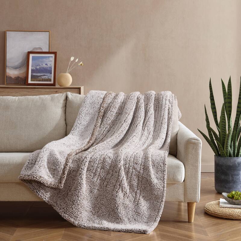 Eddie Bauer Solid Plush Heated Throw Blanket
