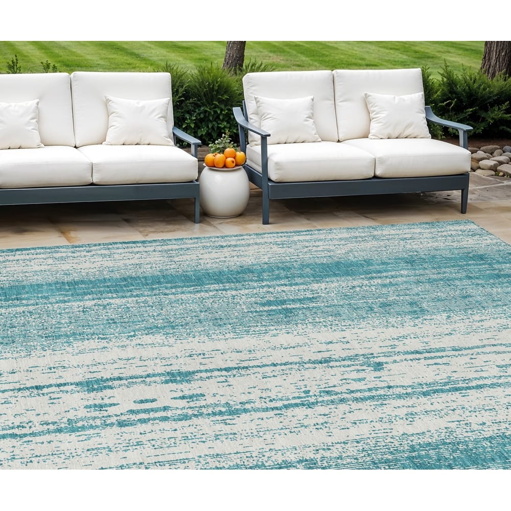 HomeRoots Striped Transitional Rectangle Outdoor Rug
