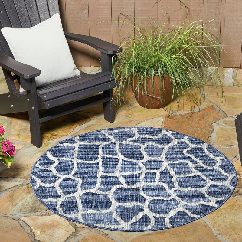 Outdoor Gallery Collection Area Rug