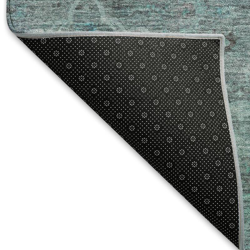 Machine Washable Indoor/ Outdoor Vintage Traditional Chantille Rug