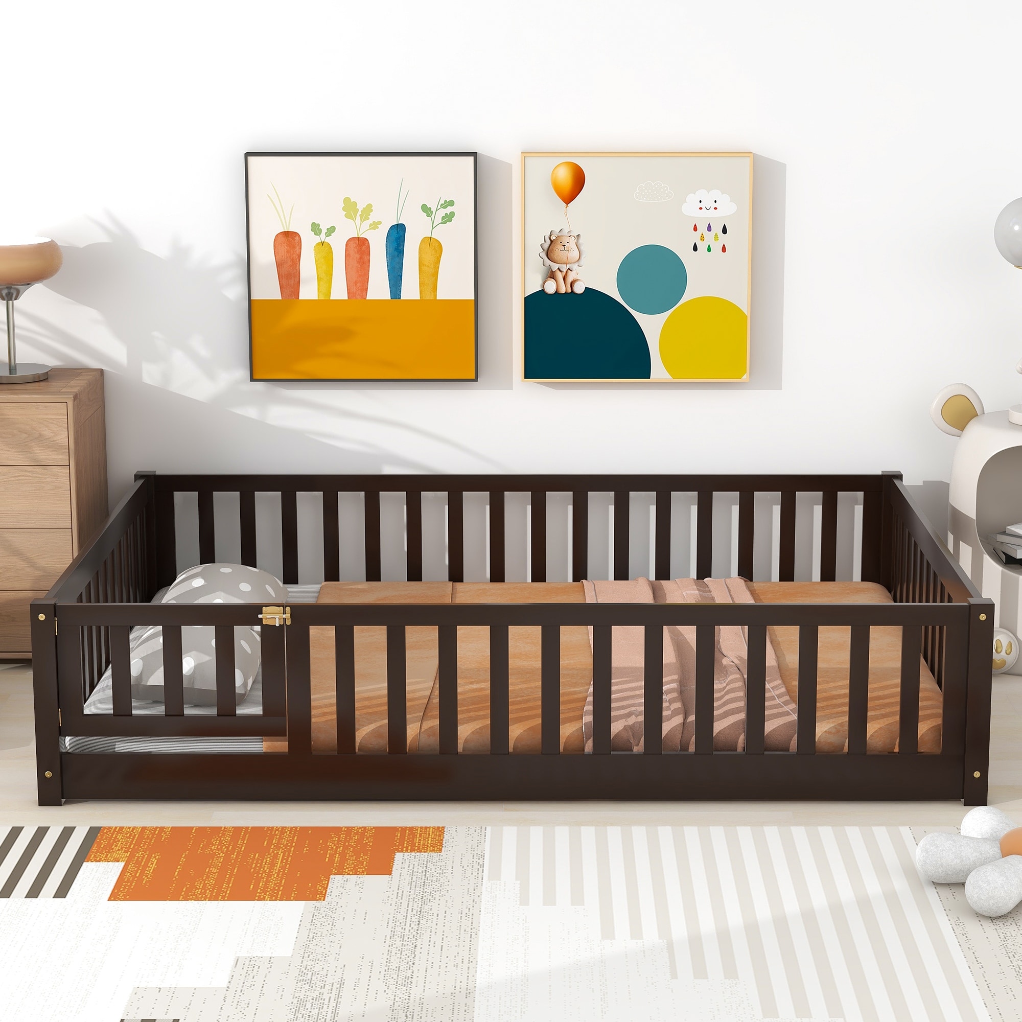 Full Size Floor Bed With Fence And Door,Rubber Wood Floor Bed With Safety Guardrails