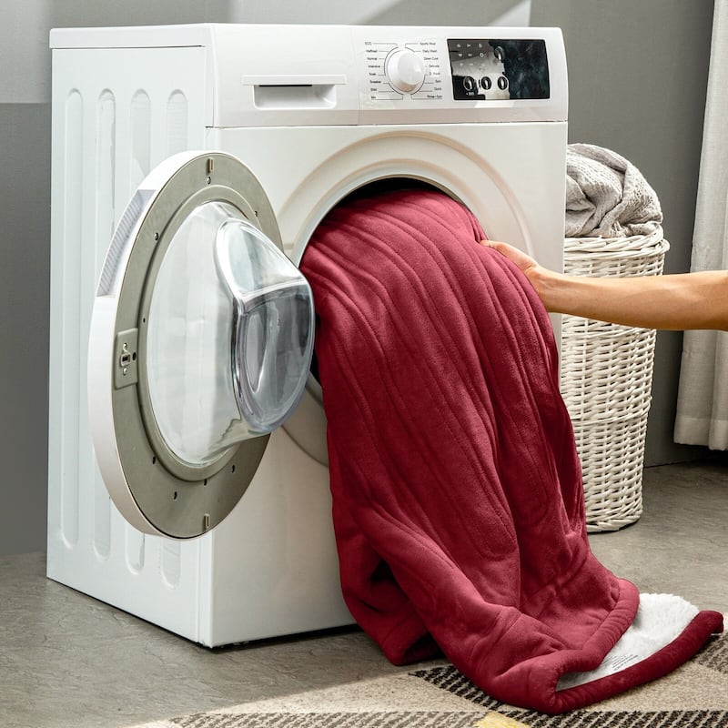 Flannel and Sherpa Fleece Throw Heated Blanket with a Controller