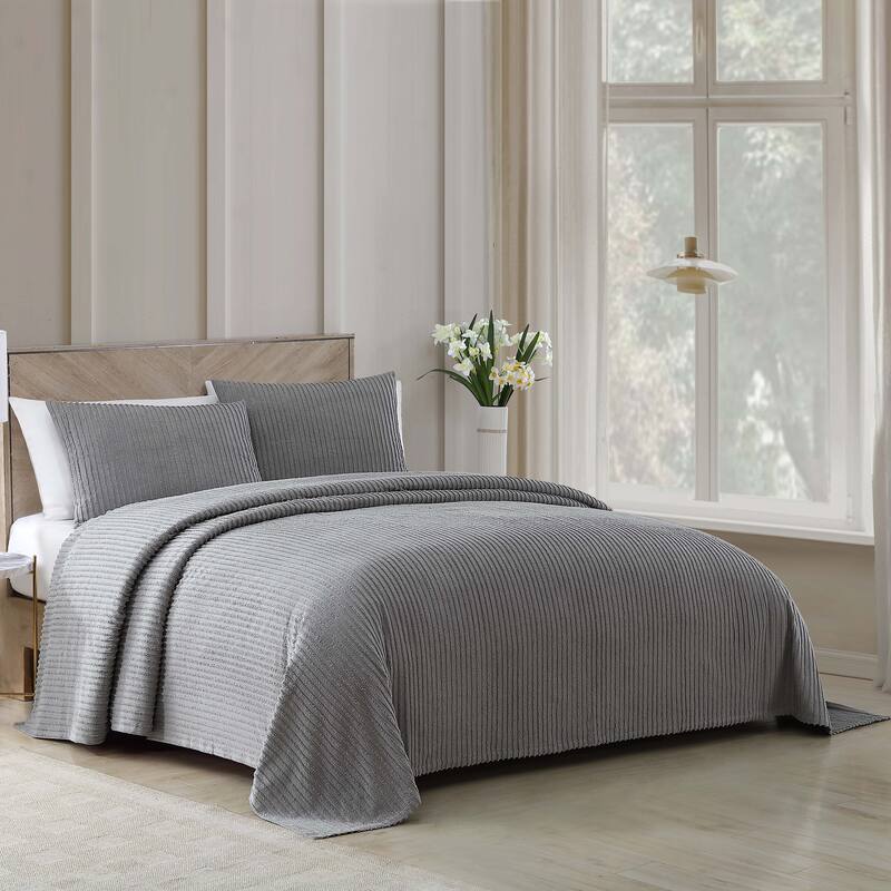 Channel Chenille Bedspread - Gray - King