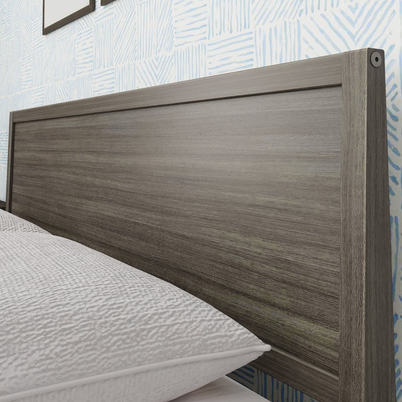 Max and Lily Queen-Size Bed with Panel Headboard