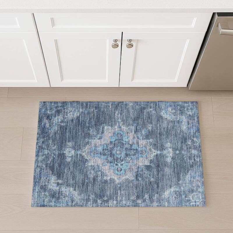 Machine Washable Indoor/ Outdoor Traditional Tabriz Chantille Rug