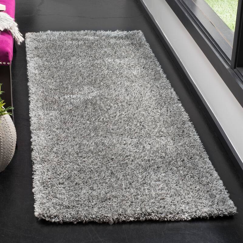 SAFAVIEH Vancouver Shag Gudveig 2-inch Thick Rug