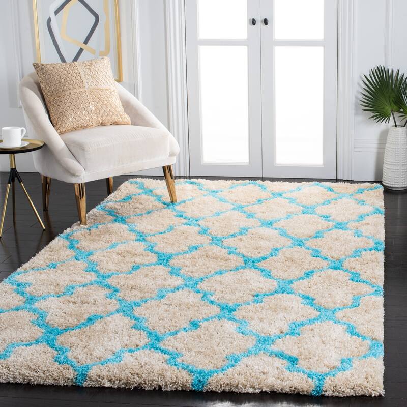 SAFAVIEH Handmade Barcelona Shag Kiyo Polyester Rug - 4' x 6' - Cream/Blue