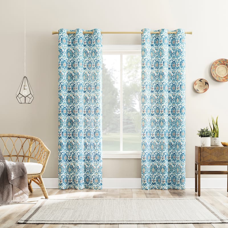 No. 918 Hastings Watercolor Medallion Semi-Sheer Grommet 1-Piece Curtain Panel, Single Panel