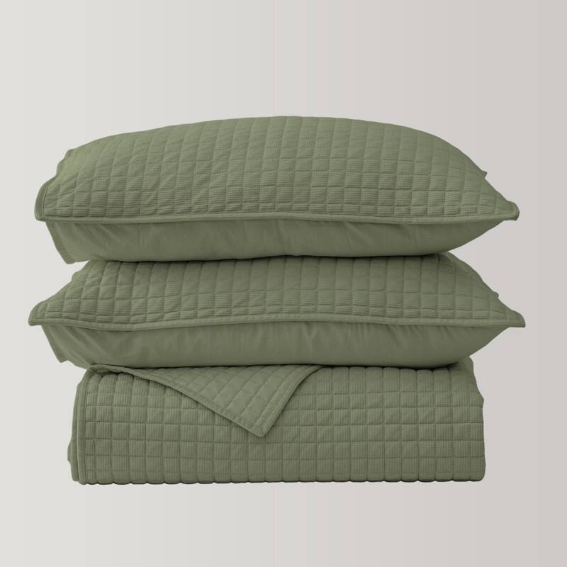 Wonderful Waffle Quilt Set 3 Piece Solid Bedding Set