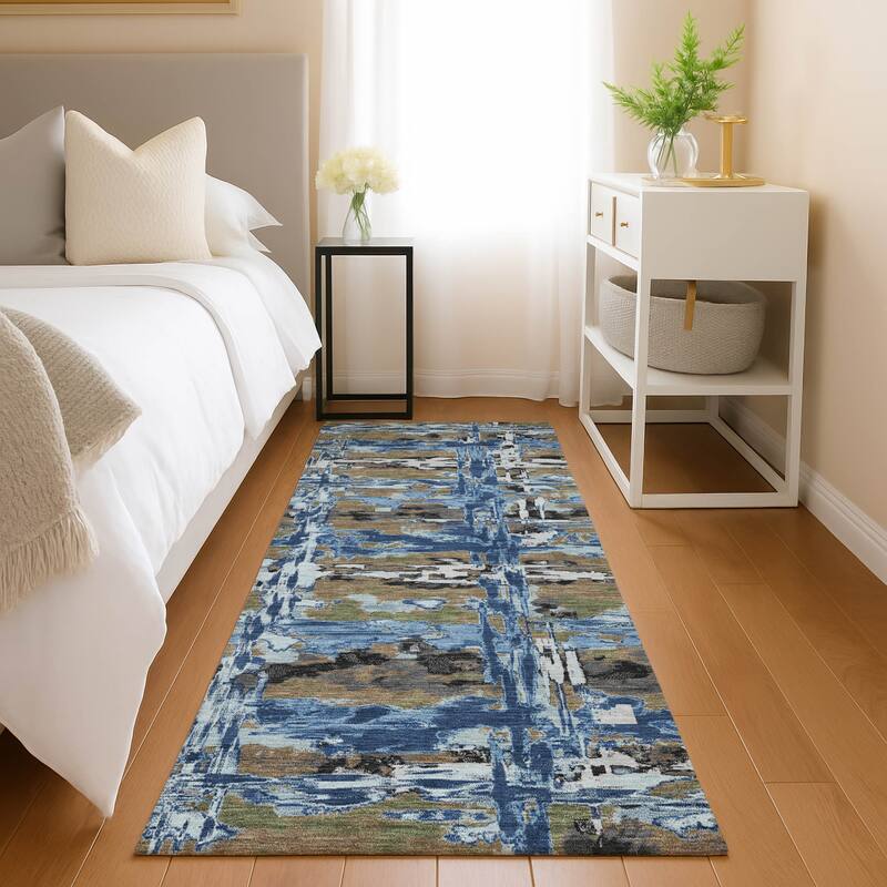 Machine Washable Indoor/ Outdoor Casual Fowler Chantille Rug