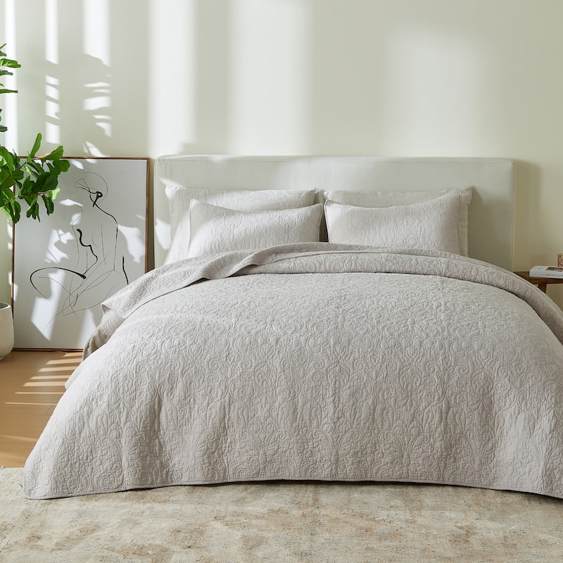 Patina Vie Maison 100% Cotton Stitched 3 Piece Quilt and Sham Set