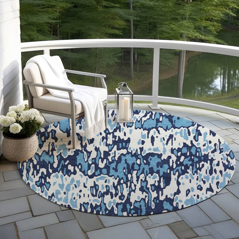 Machine Washable Indoor/ Outdoor Modern Watercolor Chantille Rug