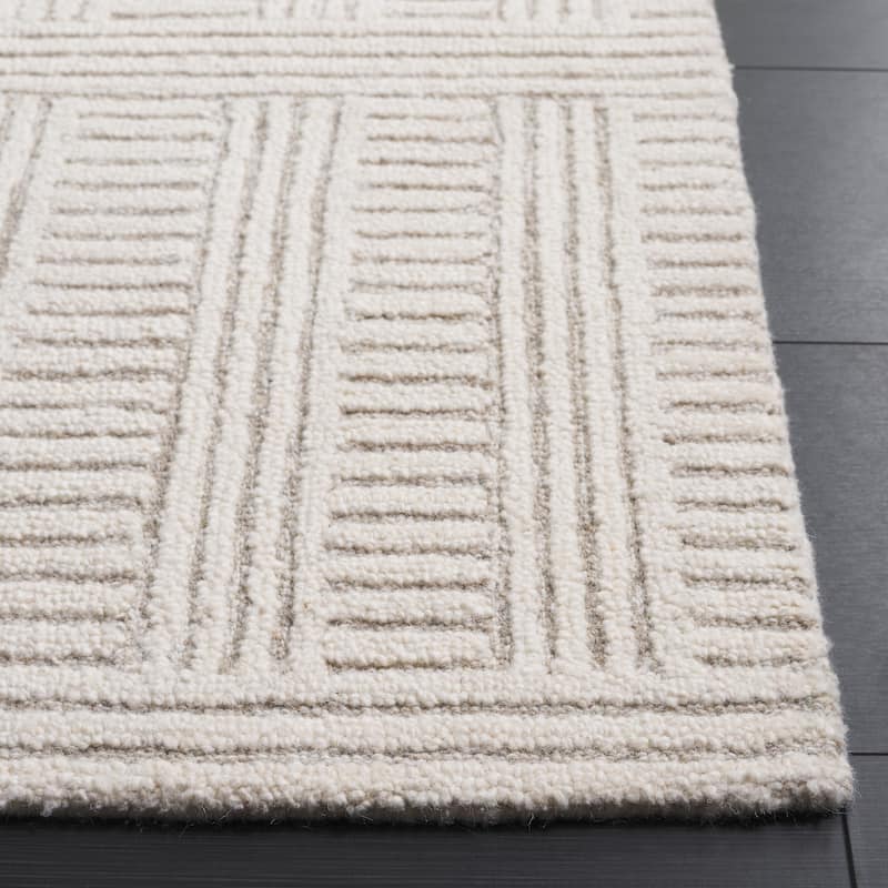 SAFAVIEH Handmade Harvest Niria Modern Contemporary Wool Rug