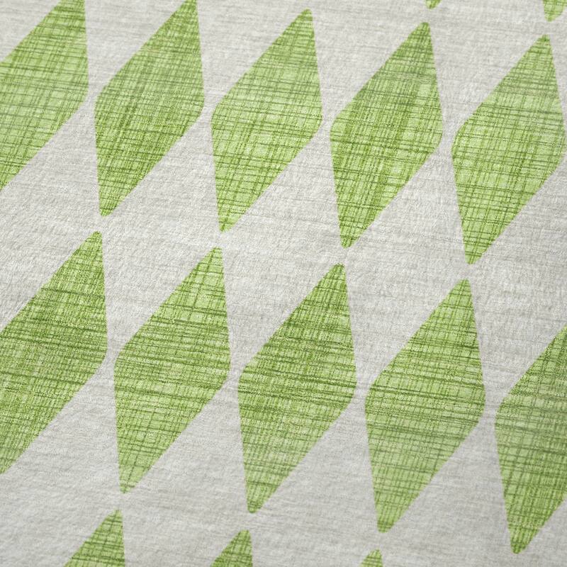 Premium Machine Washable Modern Argyle Sherpa Throw Blanket