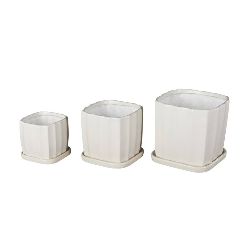 Ceramic Ribbed Indoor Outdoor Planter with Attached Saucer - Set of 3 Black or White - Roche River Decor