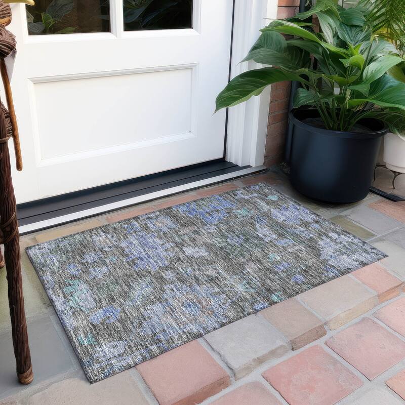 Machine Washable Indoor/ Outdoor Vintage Traditional Chantille Rug