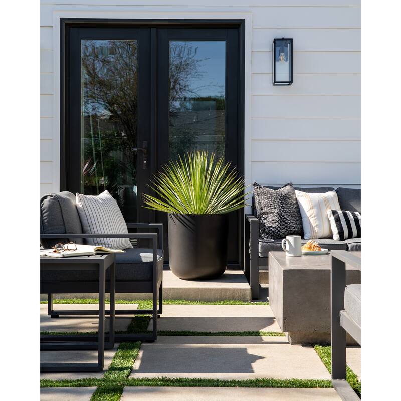 Pure Series Kona Modern Round Planter