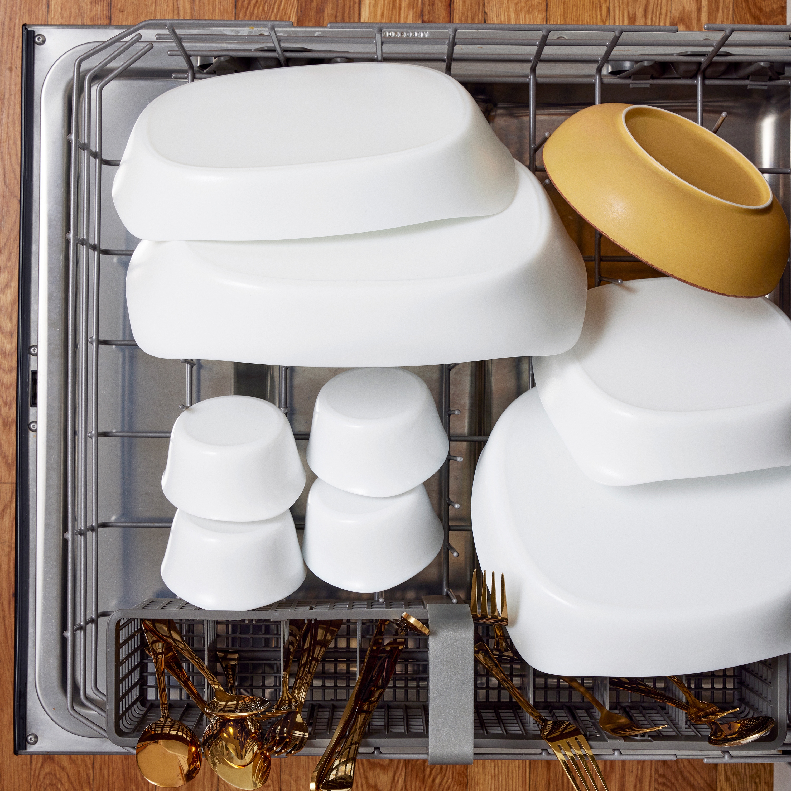 Rubbermaid Glass Baking Dishes For Oven Casserole Dish Bakeware DuraLite 12 Piece Set White