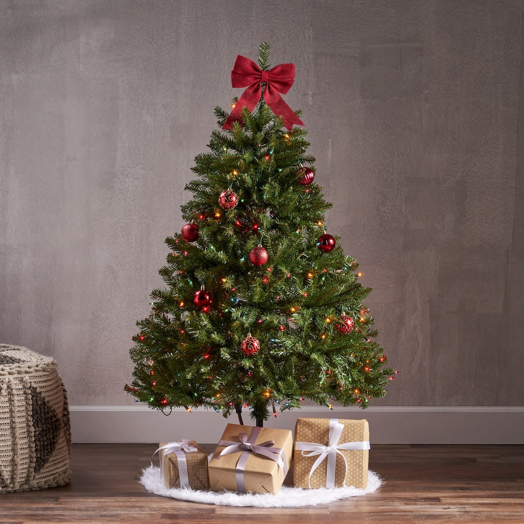 4.5-foot Fraser Fir Pre-Lit Clear String Light or Unlit Hinged Artificial Christmas Tree by Christopher Knight Home