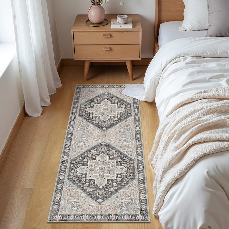 Mcow Vintage Boho Distressed Chenille Low-Pile Area Rug