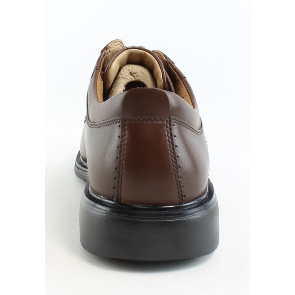clarks un kenneth