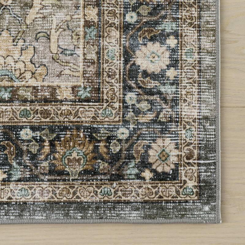 Nuloom Azrielle Traditional Floral Washable Area Rug