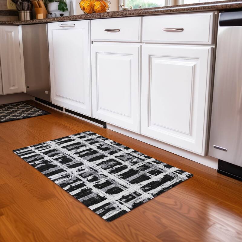 Machine Washable Indoor/ Outdoor Chantille Contemporary Abstract Rug