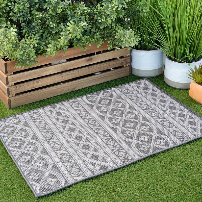 Vision Coastal Stripe Indoor/Outdoor Area Rug