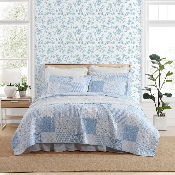 Laura Ashley Colleens Coastal Patchwork Cotton Reversible Blue Quilt Set - Queen