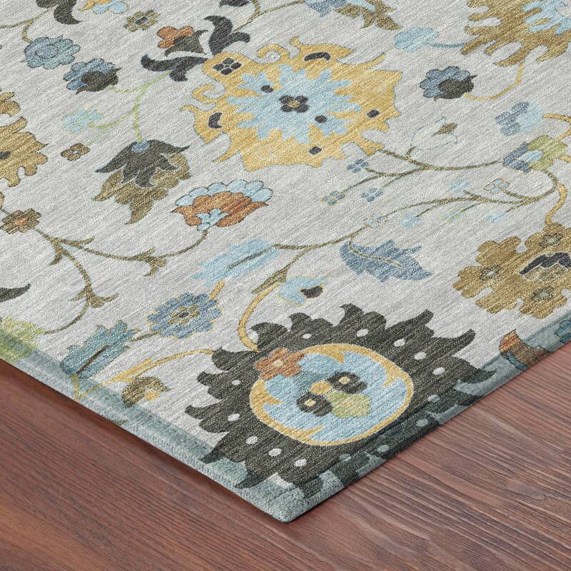 Machine Washable Indoor/ Outdoor Traditional Marci Chantille Rug