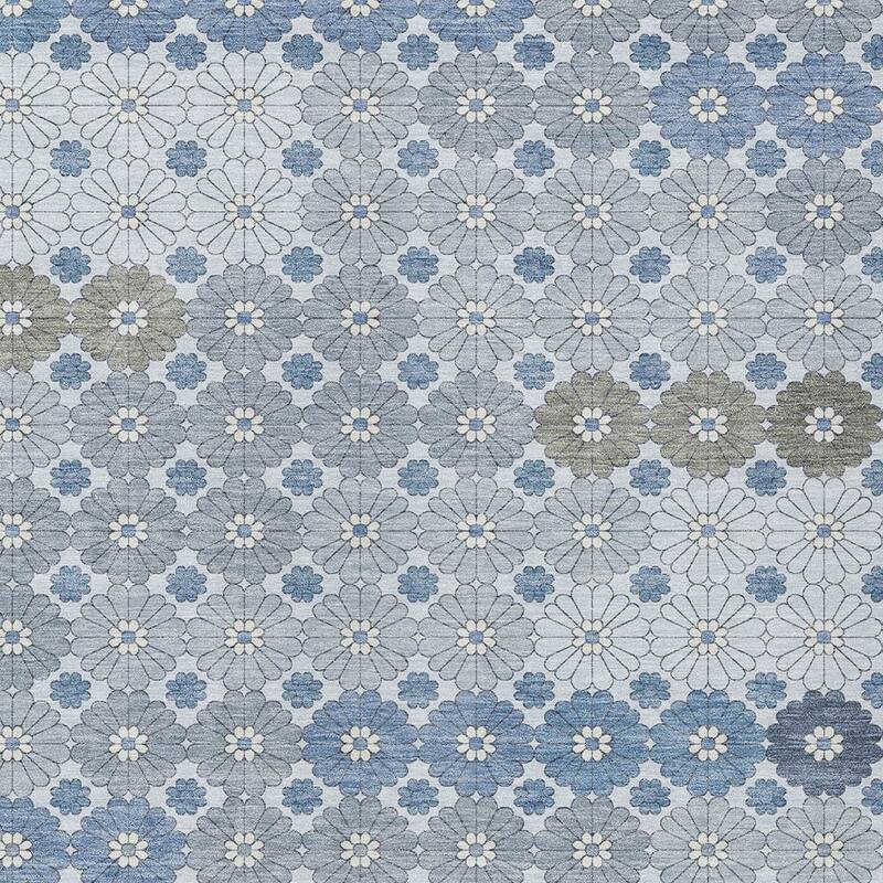 HomeRoots Floral Modern Rectangle Outdoor Rug