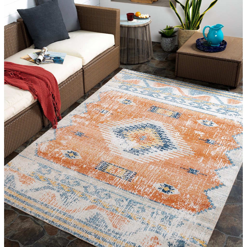 Livabliss Huntington Beach Casual Tribal Indoor/Outdoor Area Rug