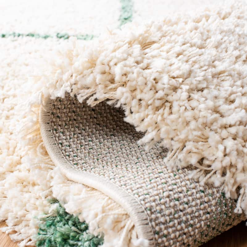 SAFAVIEH Hudson Shag Estella Diamond Trellis 2-inch Thick Rug