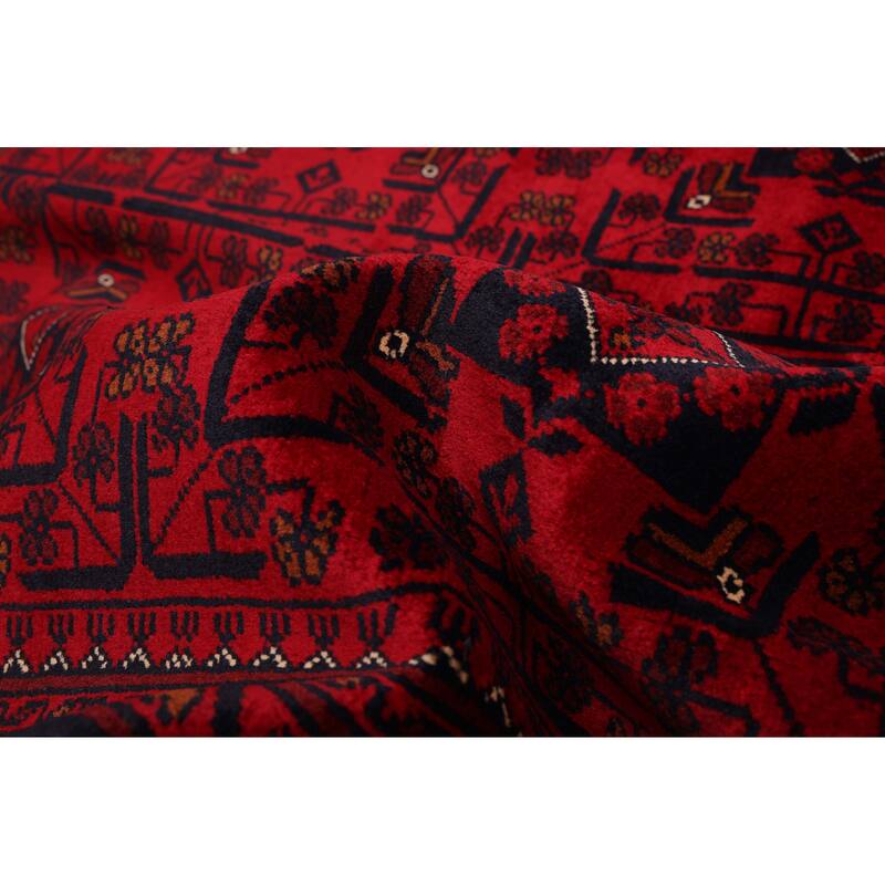 ECARPETGALLERY Hand-knotted Finest Khal Mohammadi Red Wool Rug - 4'11 x 6'10