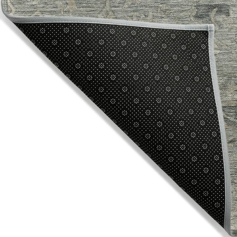 HomeRoots Floral Traditional Rectangle Outdoor Rug