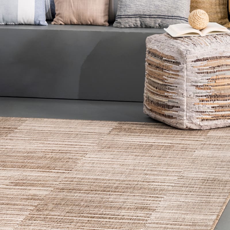 Nuloom Beige Modern Shingles Outdoor Area Rug