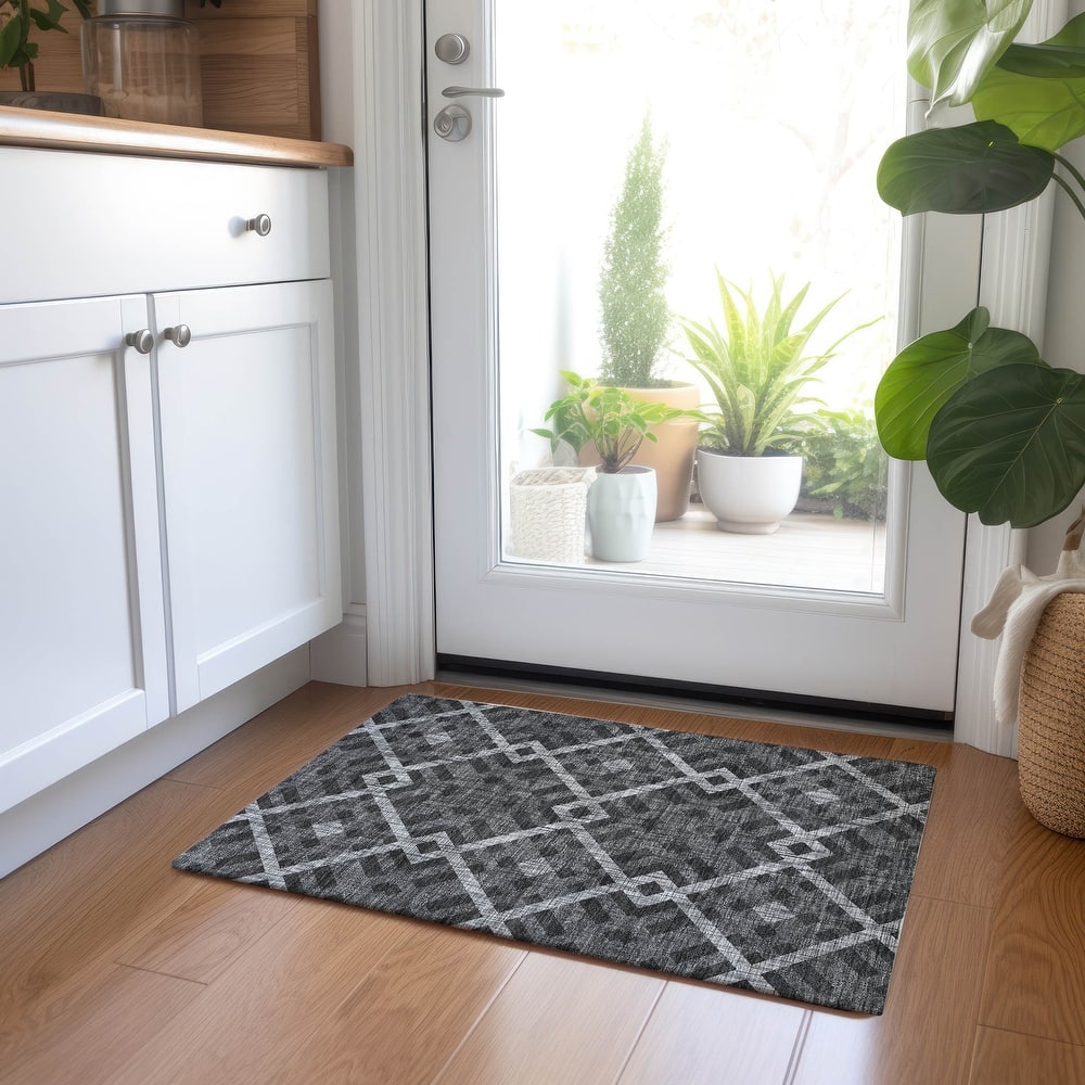Machine Washable Indoor/ Outdoor Chantille Modern Trellis Rug