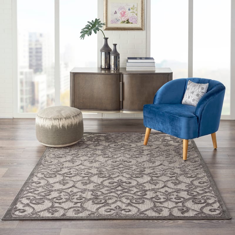 Nourison Aloha Transitional Scroll Indoor/Outdoor Damask Rug